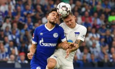 九游娱乐官方网站-沙尔克球员表现出色，继续保持不败