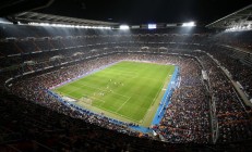 九游娱乐app下载-世界杯之夜，阿圭罗关键战不手软，改写北美足球历史