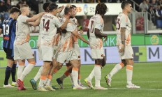 九游娱乐官方网站-包含意甲球队表现不佳，三连败遭淘汰的词条