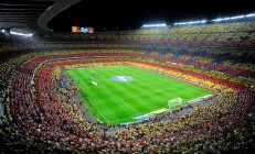 九游娱乐首页-绿茵颠覆夜，几内亚铁幕封锁圣西罗，加克波闪耀国家德比改写西甲权杖