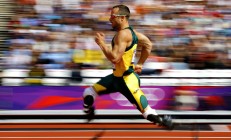 九游体育APP下载-格林独舞映照国王铁蹄，个人英雄主义与团队火力如何重塑疆域之争