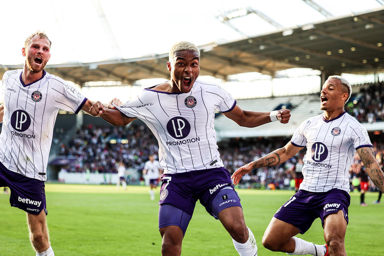 摩纳哥球队在比赛中遭遇连败 摩纳哥球队在比赛中遭遇连败