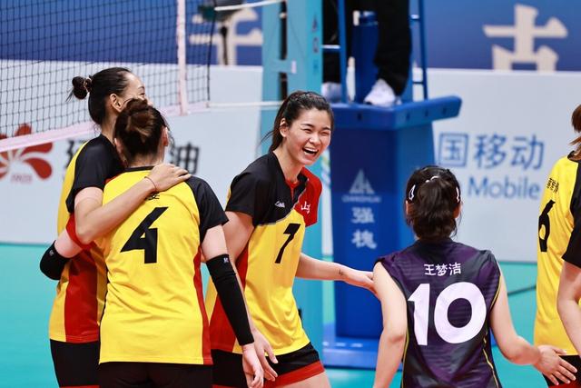 包含选手实力超群,轻松夺金成神话的词条 包含选手实力超群,轻松夺金成神话的词条