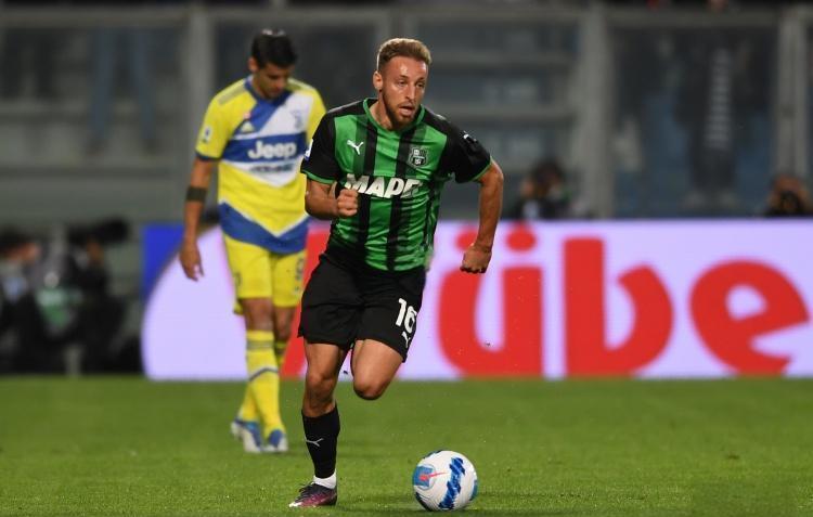 萨索洛抢走关键三分,跻身中游行列的简单介绍 萨索洛抢走关键三分,跻身中游行列的简单介绍