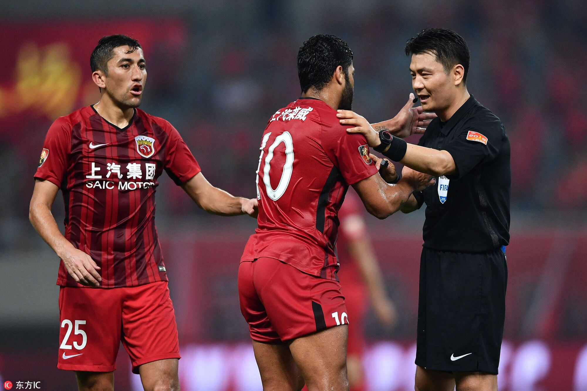 上港客场击败泰达，成功保持不败走势