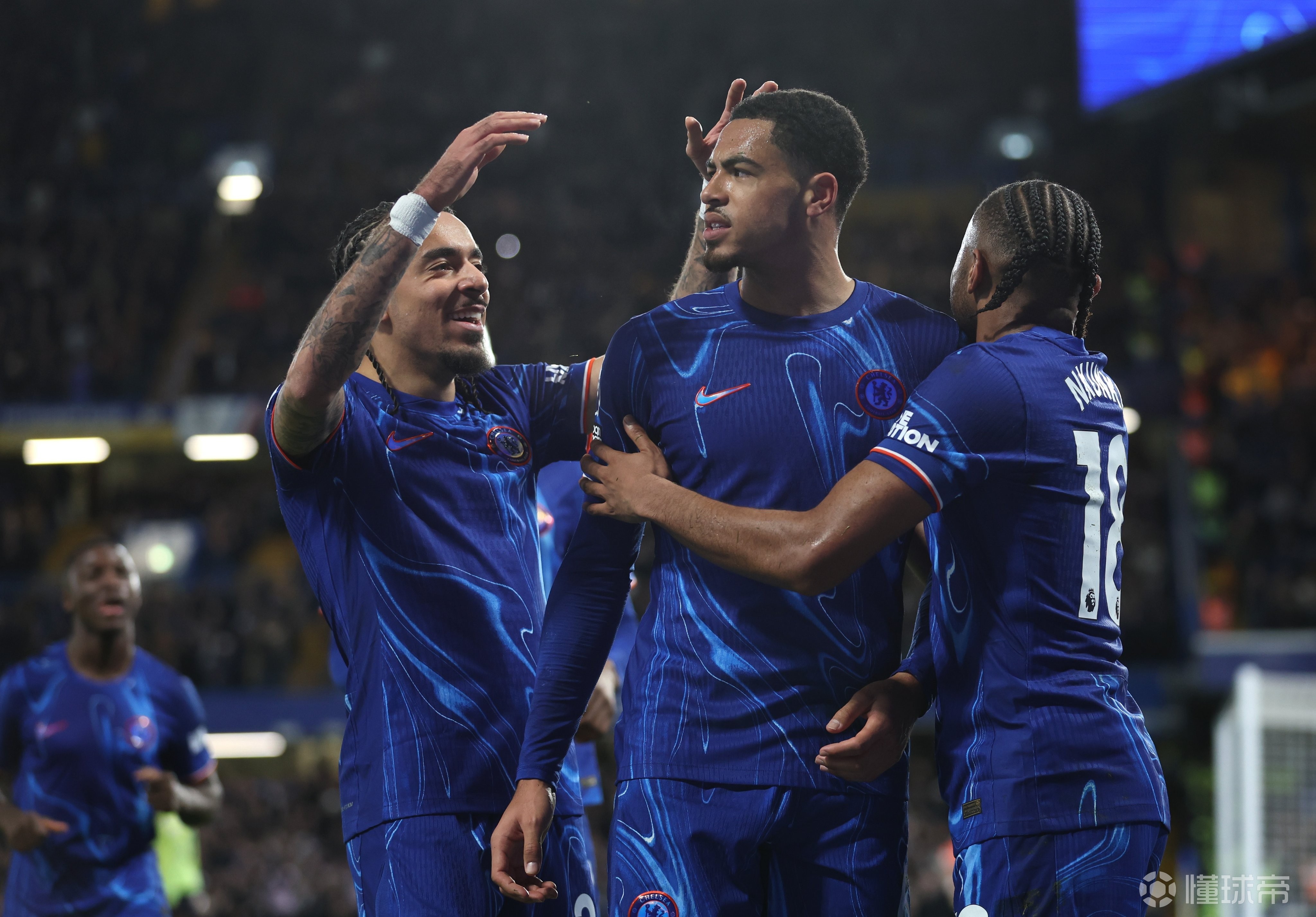 切尔西客场被水晶宫逆转,英超霸主实力遭质疑 切尔西客场被水晶宫逆转,英超霸主实力遭质疑