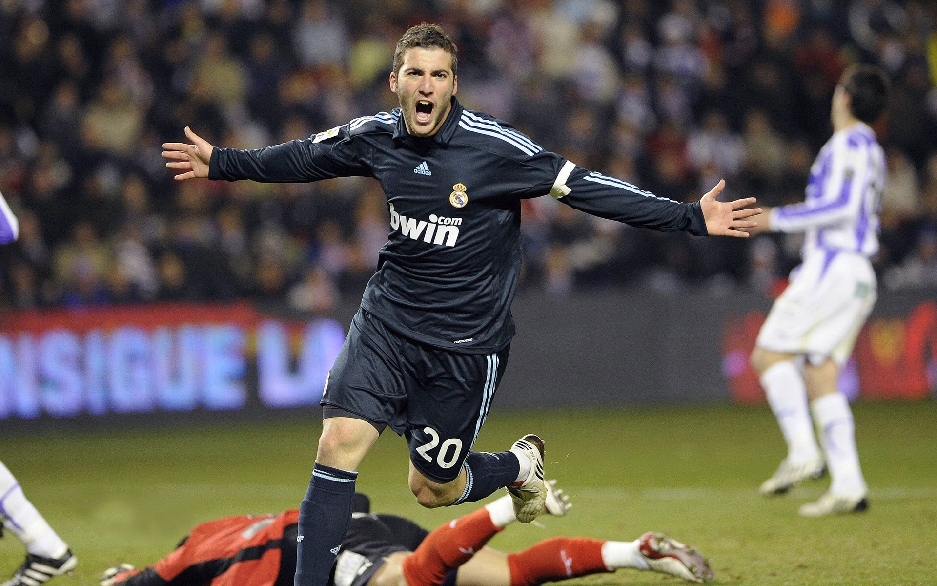 卡拉斯科弑旧主，贝蒂斯爆冷终结马竞主场神话