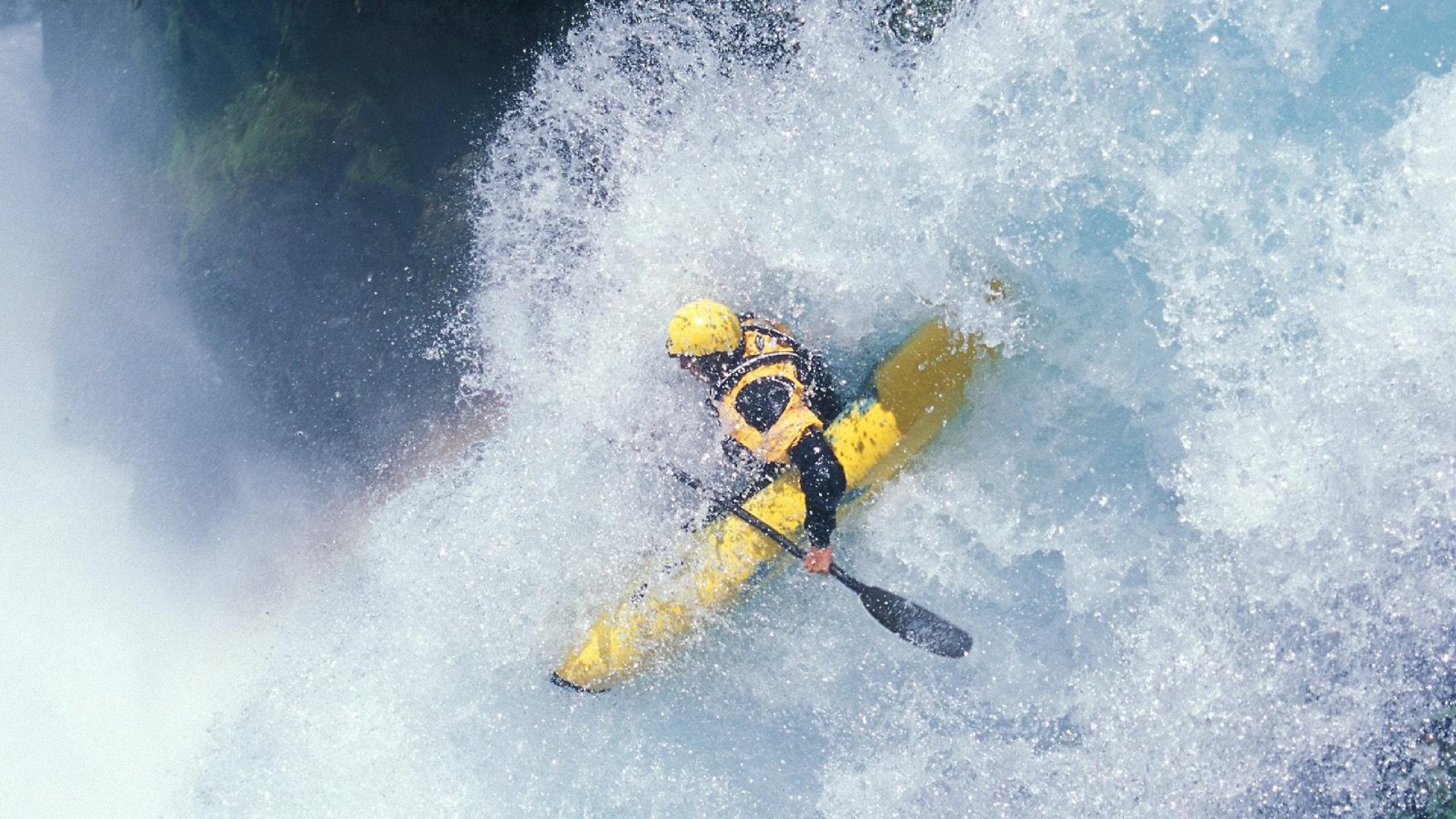 南美风暴席卷亚平宁,厄瓜多尔新星冲垮国际米兰,克瓦拉茨赫利亚关键战一锤定音